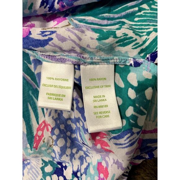 Lily Pulitzer Willa Top Medium Peek a Boo Neck Long Sleeve Beach Resort Coastal - Picture 8 of 10